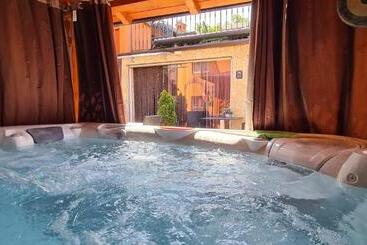 Bed & Breakfast Villa Adriana