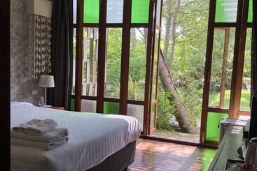 هتل Chababaancham Resort