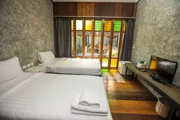 Hotelli Chababaancham Resort