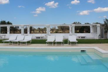 별장 Masseria Fulcignano