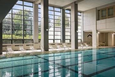 Otel Lake Biwa Marriott