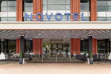 Novotel London Heathrow Airport T1 T2 And T3