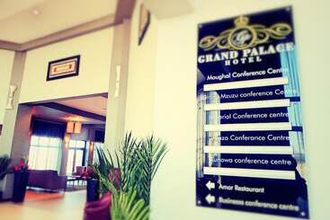 ホテル Grand Palace