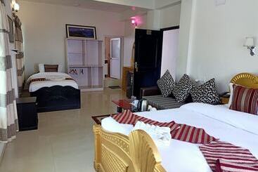 هتل Infinity Resort