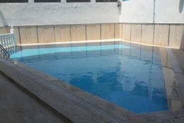 Huoneistohotelli Lale Apart