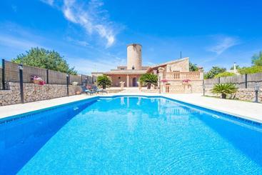 Ferienwohnungen Son Moll