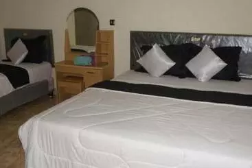 Hotelli New Bintang By Four G