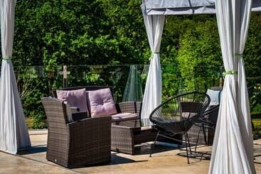 Premantura Resort   Hotel & Restaurant