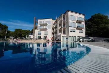 Premantura Resort Hotel & Restaurant