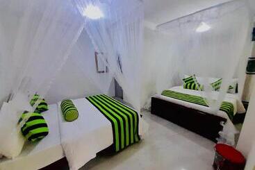 ホテル Ella South Star