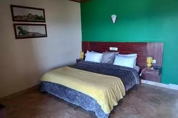 هتل Palm Rock Beach