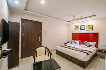 New Hotel Executive Inn