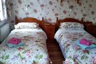 ベッドアンドブレックファースト The Guest House