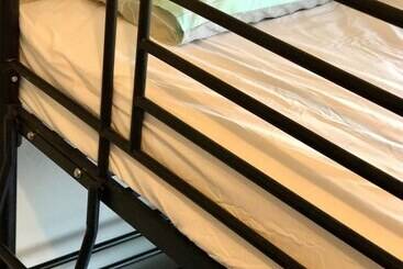 Schronisko Busselton Backpackers