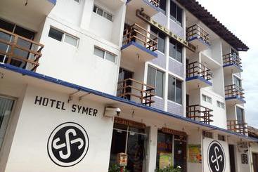 Hotel Symer