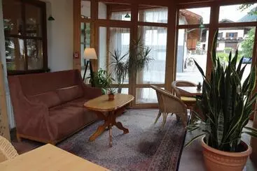 Mellow Mountain Hostel