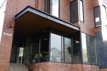 Midnight Rockers Hostel