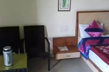 Szálloda Kaka Inn Mount Abu