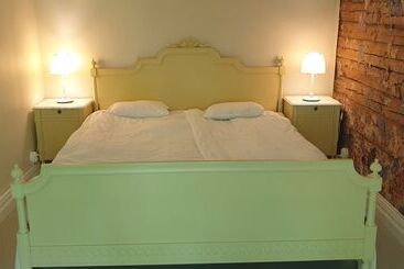 مبيت وإفطار Malistorpets Rosor Bed & Kitchen