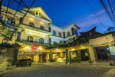 Hotel Malioboro Inn Solo
