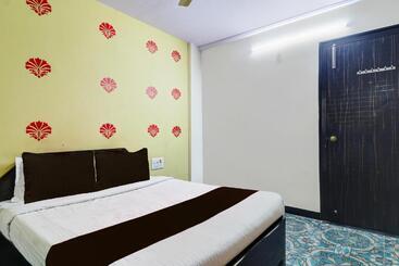 Hotel Sai Samrat Inn