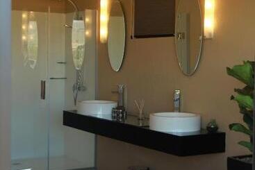 Bed and Breakfast Bannockburn House