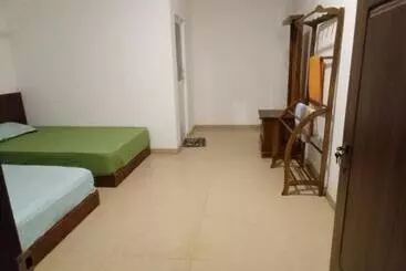 Hotel Kusuma S Lazy Left