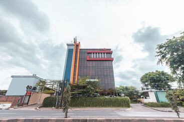 Collection O Hotel Igloo