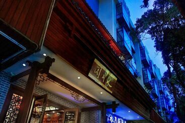 בית מלון כפרי Moon Reflection River Lnn