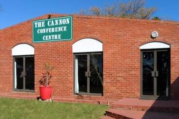 ベッドアンドブレックファースト The Cannon Lodge