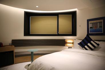 Hotel No 25 Signature Centum