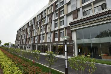 Shanghai Deco Hotel Free Shuttle Bus From Pudong Airport And Disneyland