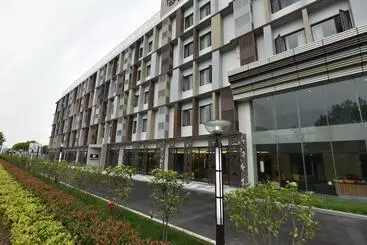 Shanghai Deco Hotel Free Shuttle Bus From Pudong Airport And Disneyland