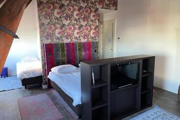 בית מלון כפרי Slot Oostende