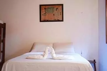 Novos Baianos Hostel E Pousada
