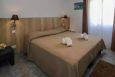 ベッドアンドブレックファースト L'escale