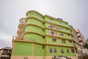 Hotel Pel Arps  & Apartments