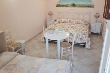 مبيت وإفطار Archetto Bianco