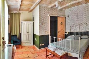 민박 Rocca Dell Innominato