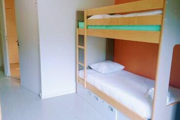 הוסטל Auberge Des Remparts