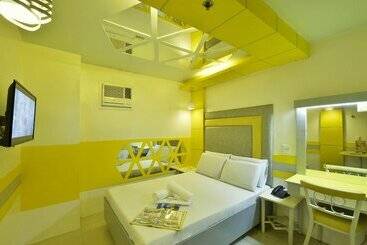 בית מלון כפרי 99 Monumento Caloocan