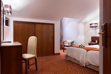 Hotell Avenida De Fatima