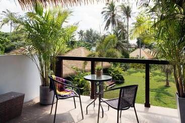 Hotel Mali Resort Sunrise Beach