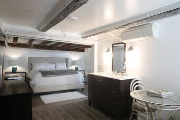 Bed and Breakfast Maison Vivienne Southampton