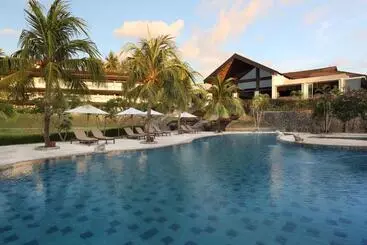 Kurort  Grand Luley Manado