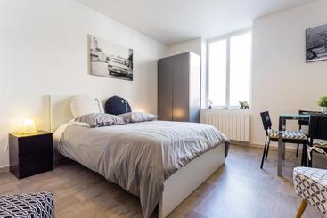 آپارتمان‌های توریست‌ها Apart By Jo