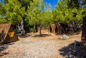 هتل Cast Away Eco Resort