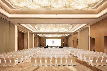 Отель Hilton Chengdu Longquanyi