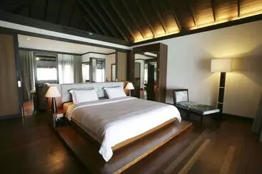 Hotel Coco Bodu Hithi