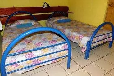 ホテル Crucero Lodge